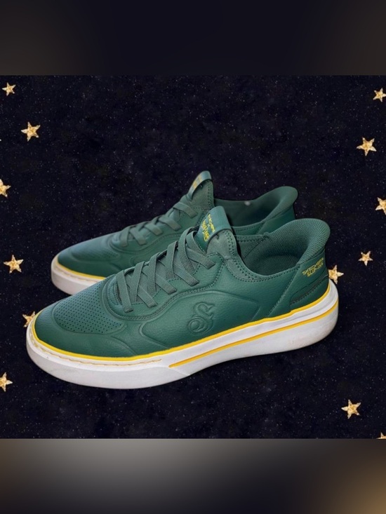Skechers Other - Skechers Hands Free Slip-ins x Snoop Dogg: Snoop One - Next Episode